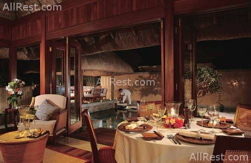 Belle Mare Plage Hotel 36